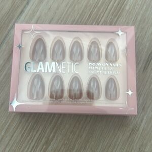 Glamnetic unopened Maple Glaze press-on